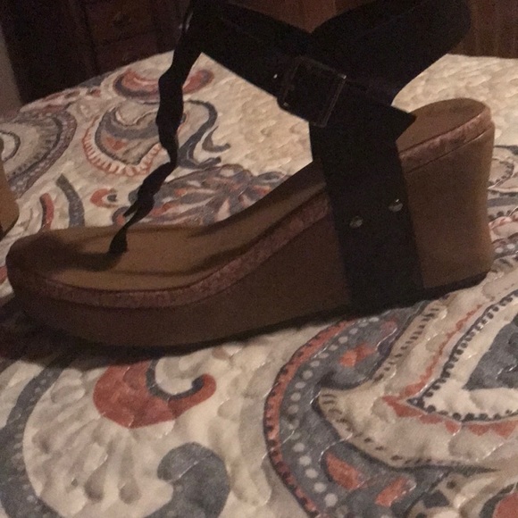 Best offer! - Picture 2 of 3